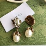 Gucci Women Interlocking G Pearl Earrings – Image 3
