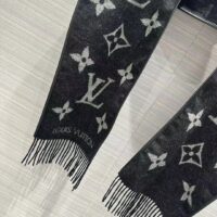 Louis Vuitton LV Unisex Fall For You Scarf Black Wool Cashmere Jacquard Weave Monogram (11)