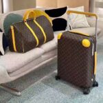 Louis Vuitton LV Unisex Keepall Bandoulière 50 Yellow Monogram Macassar Coated Canvas – Bild 6