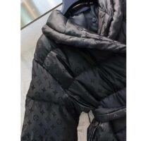 Louis Vuitton LV Women Flight Mode Monogram Jacquard Puffer Wrap Coat Polyamide Black (15)