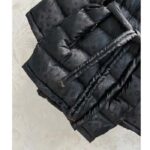 Louis Vuitton LV Women Flight Mode Monogram Jacquard Puffer Wrap Coat Polyamide Black - immagine 7