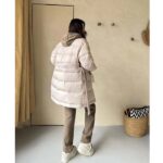 Louis Vuitton LV Women Flight Mode Monogram Jacquard Puffer Wrap Coat Polyamide Light Beige - Bild 16