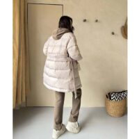 Louis Vuitton LV Women Flight Mode Monogram Jacquard Puffer Wrap Coat Polyamide Light Beige (6)