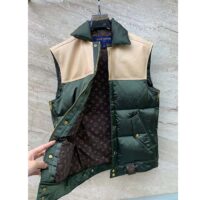 Louis Vuitton LV Women Leather Accent Sleeveless Puffer Jacket Khaki Beige Regular Fit (10)