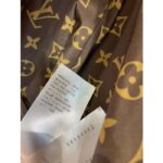 Louis Vuitton LV Women Monogram Accent Pillow Puffer Cape Black Regular Fit - immagine 11