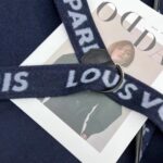 Louis Vuitton LV Women Signature Double Face Short Wrap Coat Wool Silk Blue Regular Fit - immagine 10