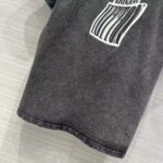 Louis Vuitton Men Graphic LV Signature T-Shirt Cotton Metal Grey Regular Fit - Image 5