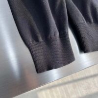 Louis Vuitton Men LV Lvse Monogram Degrade Crewneck Cotton Black White Slightly Loose Fit (3)