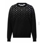 Louis Vuitton Uomo LV Lvse Monogram Degrade Girocollo in Cotone Nero Bianco Vestibilità Leggermente Ampia