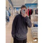 Louis Vuitton Men LV Monogram Gradient Hoodie Cotton Black White - Imagen 11