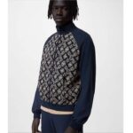 Louis Vuitton Men LV Technical Cotton Zipped Track Top Regular Fit Monogram Sand Jacquard High Jersey Collar – Bild 12