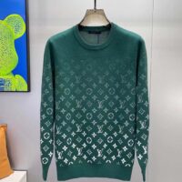 Louis Vuitton Men Monogram Gradient Cotton Crewneck Regular Fit Allover Monogram Gradient Motif (11)