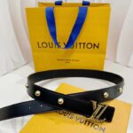Louis Vuitton Unisex LV Initiales Studs 30mm Reversible Belt Black Leather Metal Studs - immagine 4