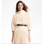 Louis Vuitton Unisex LV Initiales Studs 30mm Reversible Belt Black Leather Metal Studs - immagine 8