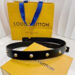 Louis Vuitton Unisex LV Initiales Studs 30mm Reversible Belt Black Leather Metal Studs - immagine 3