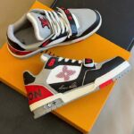 Louis Vuitton Unisex LV Trainer Sneaker Red Grained Calf Leather Monogram Canvas - Bild 6