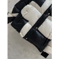 Louis Vuitton Women LV SKI Abstract Monogram Flower Puffer Jacket Black White (7)
