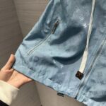 Louis Vuitton Men LV Shiny Monogram Short Parka Ice Blue Regular Fit - Bild 9
