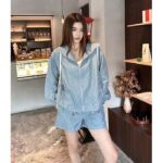 Louis Vuitton Women LV Shiny Monogram Short Parka Ice Blue Regular Fit - Bild 14