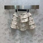 Louis Vuitton Women LV Unicorn Print Flounce Skirt Cotton Silk Sandy Beige Regular Fit - immagine 3