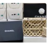 Chanel Women CC Backpack Star Coin Purse Mirror Calfskin Metallic Calfskin Gold-Tone Metal - immagine 5