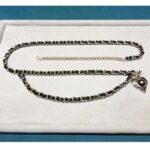 Chanel Damen CC Gürtel Gold Metall Schwarz Kalbsleder Chanel Herzform Logo