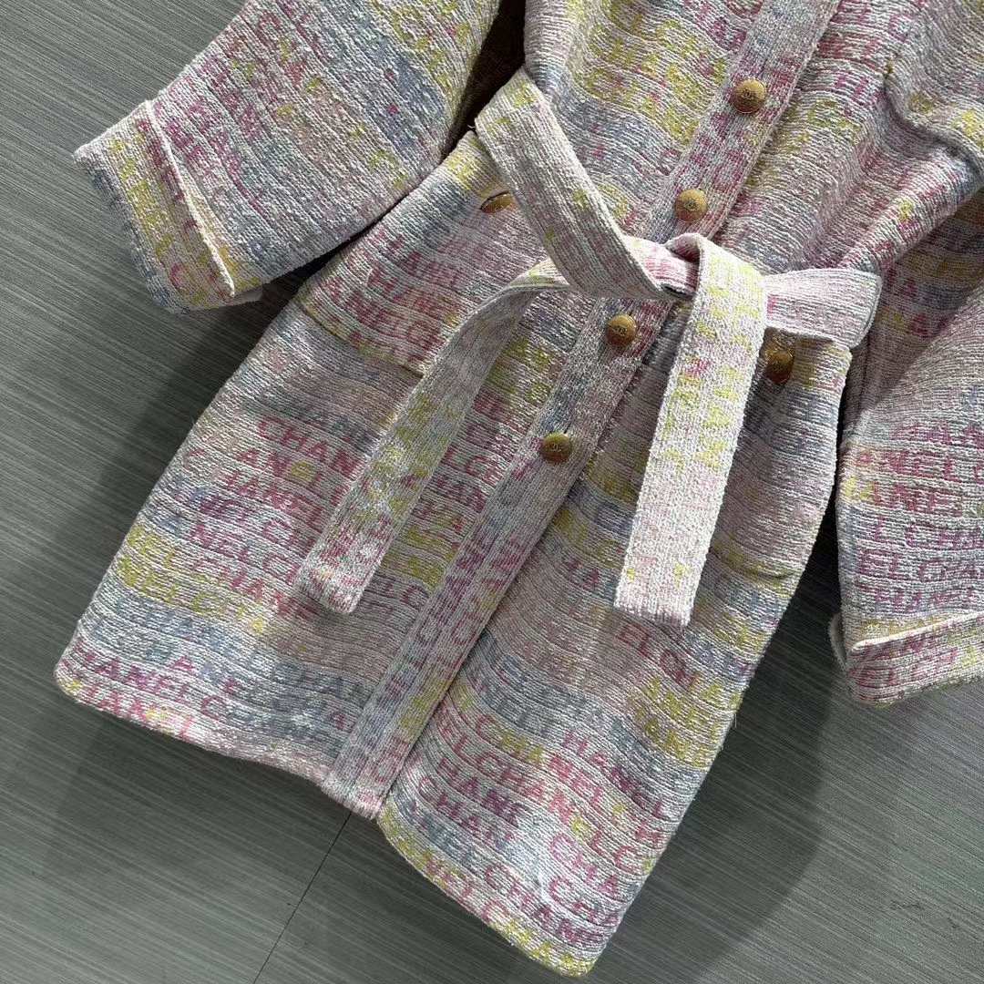 Chanel Women CC Coat Embroidered Cotton Wool Tweed Pink Yellow Ecru Blue Ref. P76296 V68251 NS965 (11)