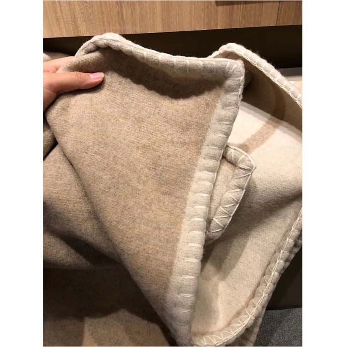Chanel Women CC Cotton Wool Tweed Beige Sandy Multifunction Blanket Scarf (9)