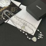 Chanel Women Long Necklace in Metal Glass Pearls and Strass – Bild 3