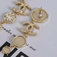 Chanel Women Pendant in Metal-Gold (1)