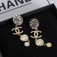 Chanel Women Pendant in Metal-Gold (1)