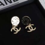 Chanel Women Pendant in Metal-Gold – Bild 4