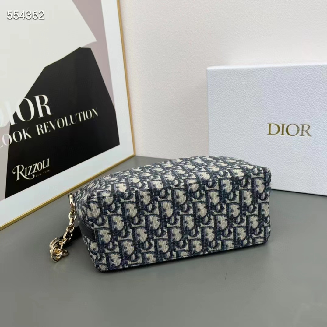 Dior Women CD Diorstar Hobo Bag Chain Blue Dior Oblique Jacquard Reference S3202UTZQ_M928 (3)