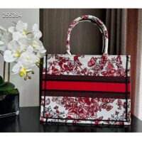 Dior Women CD Medium Book Tote White Red Le Cœur Des Papillons Embroidery (7)