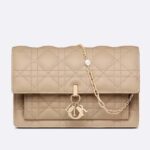 Dior Women CD Miss Dior Chain Pouch in pelle di agnello color sabbia Cannage