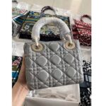 Dior Women CD Small Lady Dior My ABCDior Bag Stone Gray Cannage Lambskin Reference: M0538ONGE_M41G – Bild 3