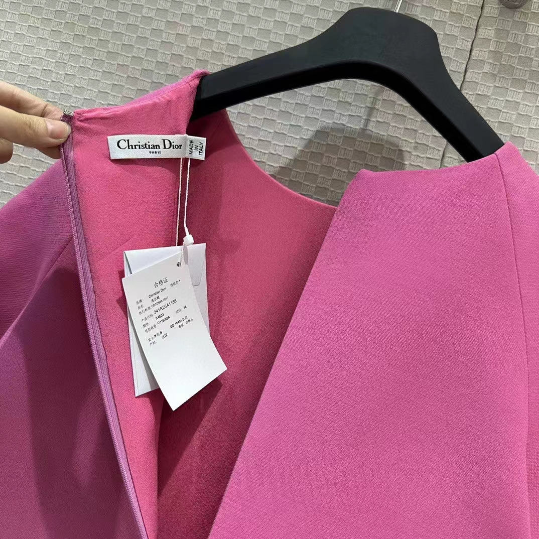 Dior Women CD Straight Dress Pink Wool Silk Back Zip Closure Side Welt Pockets (16)