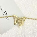 Dior Women Métamorphose Necklace Gold-Finish Metal and White Resin Pearls – Image 7