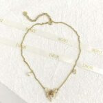 Dior Women Métamorphose Necklace Gold-Finish Metal and White Resin Pearls – Image 4