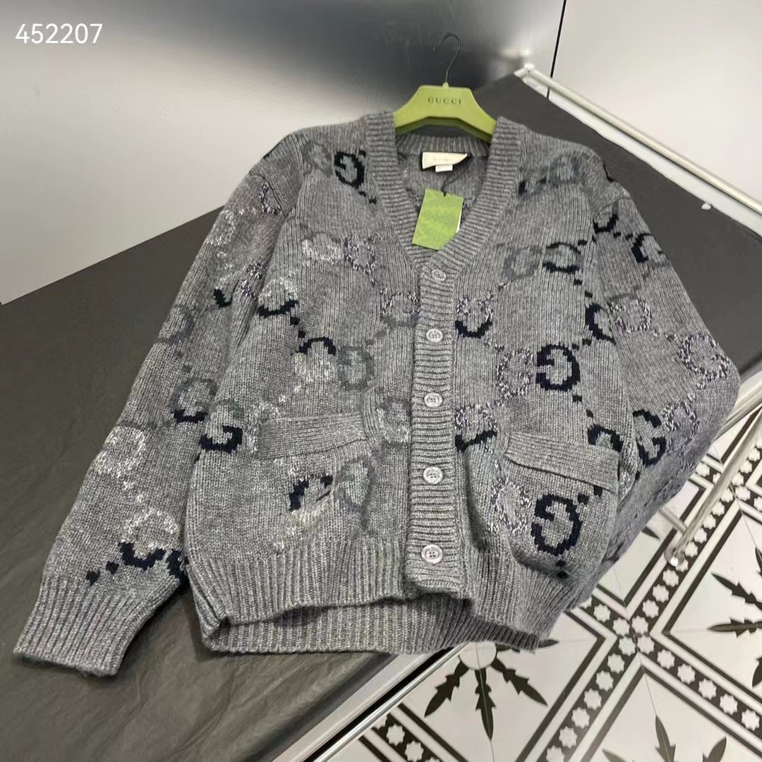 Gucci Men Wool Cardigan GG Intarsia Grey Allover V-Neck Dropped Shoulder Long Sleeves Style ‎770507 XKDSJ 1128 (10)