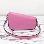 Gucci Women GG Gucci Horsebit 1955 Mini Shoulder Bag Pink Leather Flap Closure - immagine 4