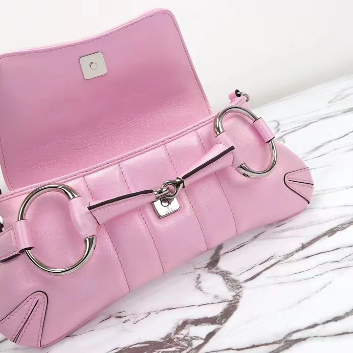 Gucci Women GG Horsebit Chain Small Shoulder Bag Pink Iridescent Quilted Leather Maxi Horsebit (11)
