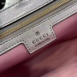 Gucci Women GG Marmont Small Shoulder Bag Pink Iridescent Quilted Chevron Leather - Imagen 10