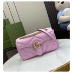 Gucci Women GG Marmont Small Shoulder Bag Pink Iridescent Quilted Chevron Leather - Imagen 2