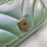 Gucci Women GG Marmont Super Mini Bag Light Green Iridescent Matelassé Chevron Leather – Bild 9