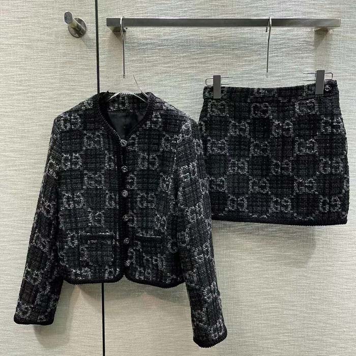 Gucci Women GG Tweed Jacket Dark Grey Lined Collarless Two Front Pockets Button Closure Style ‎761164 ZAPA4 1158 (11)