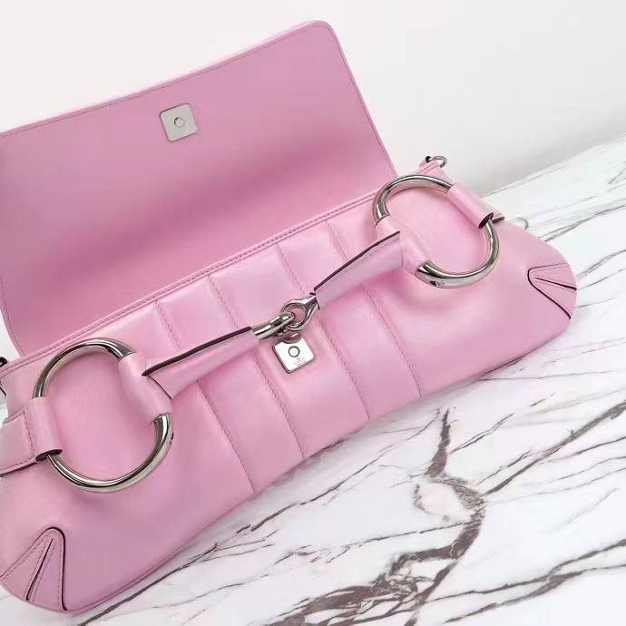 Gucci Women Horsebit Chain Medium Shoulder Bag Pink Iridescent Quilted Leather Maxi Horsebit (11)