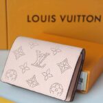 Louis Vuitton LV Unisex Cléa Wallet Magnolia Pink Mahina Perforated Calf Leather – Bild 5