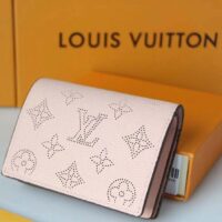 Louis Vuitton LV Unisex Cléa Wallet Magnolia Pink Mahina Perforated Calf Leather (5)