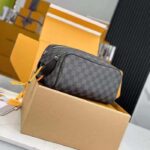 Louis Vuitton LV Unisex Dopp Kit Toilet Pouch Damier Graphite Coated Canvas Cowhide-Leather - Image 6
